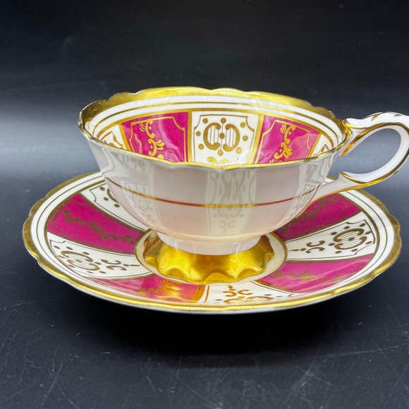 Royal Stafford Tea Cup And Saucer Set Bone China England - Picture 3 of 6